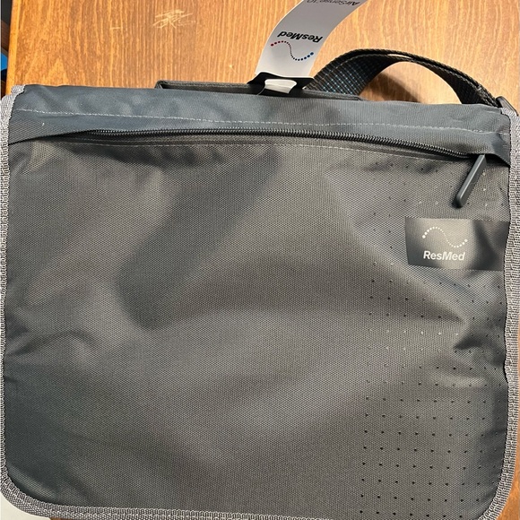 ResMed Charcoal Gray Travel Bag for Cpap machine - Picture 1 of 4